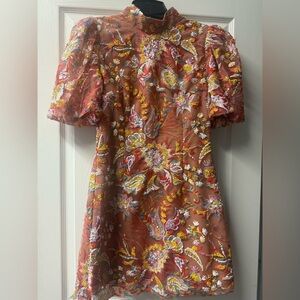 Elliatt Elegant Brown Garment